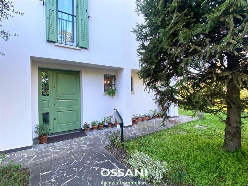 fotografie - Villa a schiera Faenza (RA) Periferia Monte 