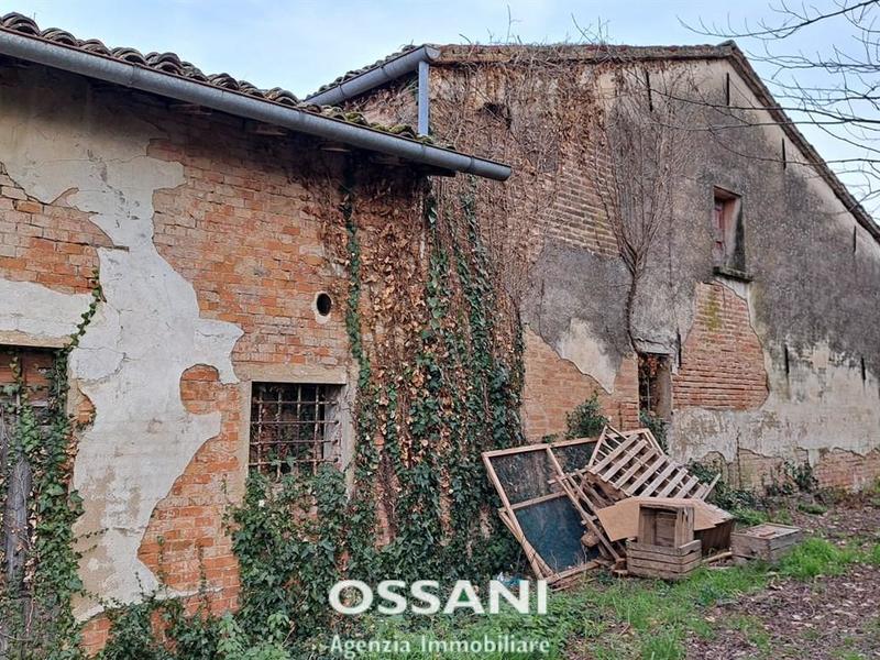 fotografie - Casa Indipendente Faenza (RA) Campagna Monte 