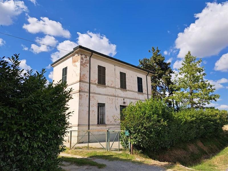 fotografie - Casa Indipendente Faenza (RA)  