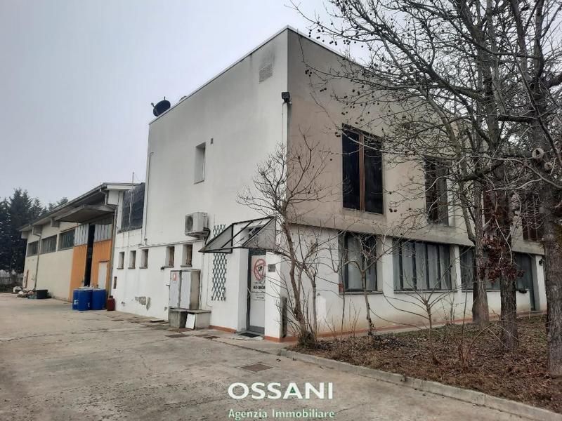fotografie - capannone Faenza (RA)  