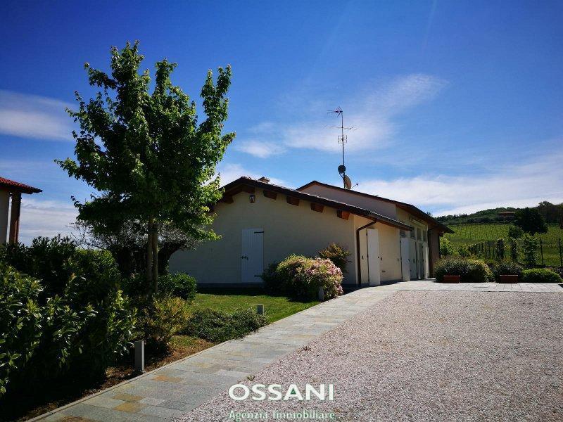 fotografie - Casa Indipendente Faenza (RA) Campagna Monte 