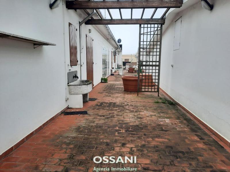 fotografie - capannone Faenza (RA)  