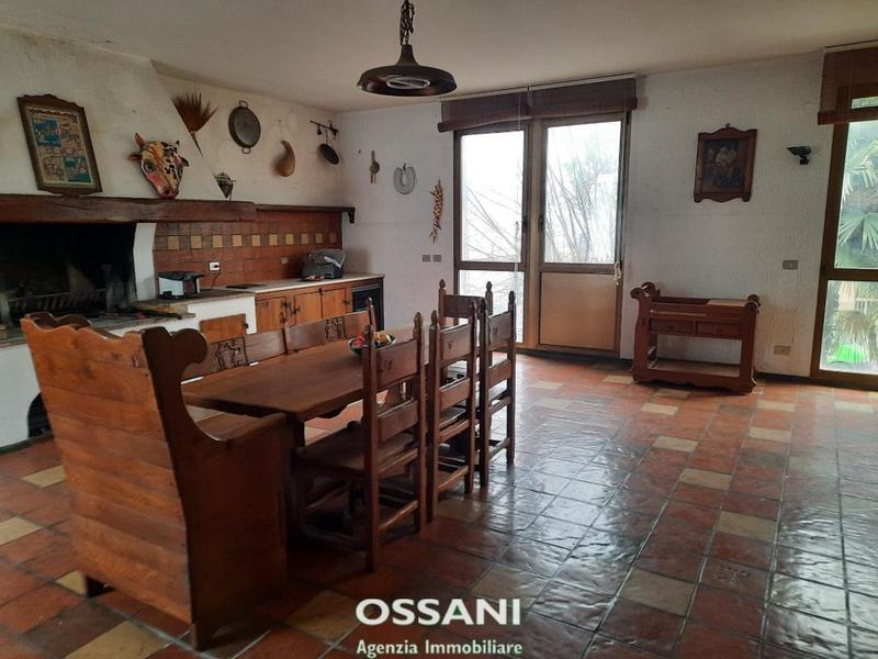 fotografie - capannone Faenza (RA)  