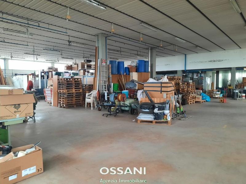 fotografie - capannone Faenza (RA)  