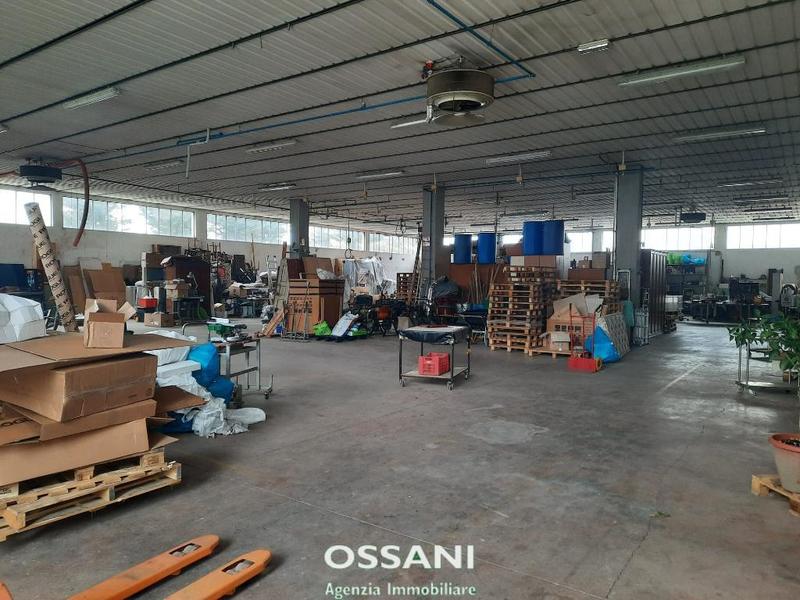 fotografie - capannone Faenza (RA)  