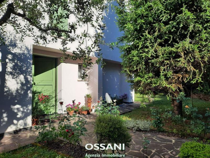 fotografie - Villa a schiera Faenza (RA) Periferia Monte 